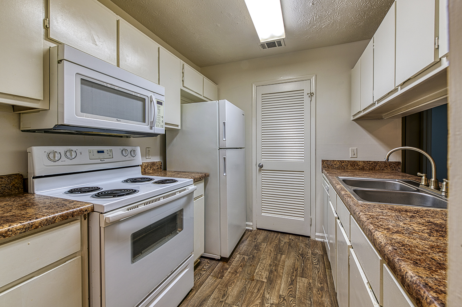 Castlegate Windsor Park The Multifamily Advisory Group at Cushman